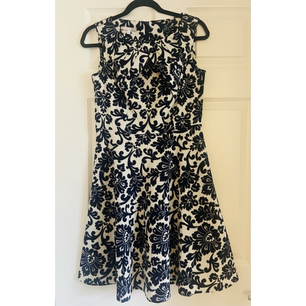 Signature Darby Fit Flare Dress Sz 8 Navy Blue Cream Floral Regency Romantic EUC